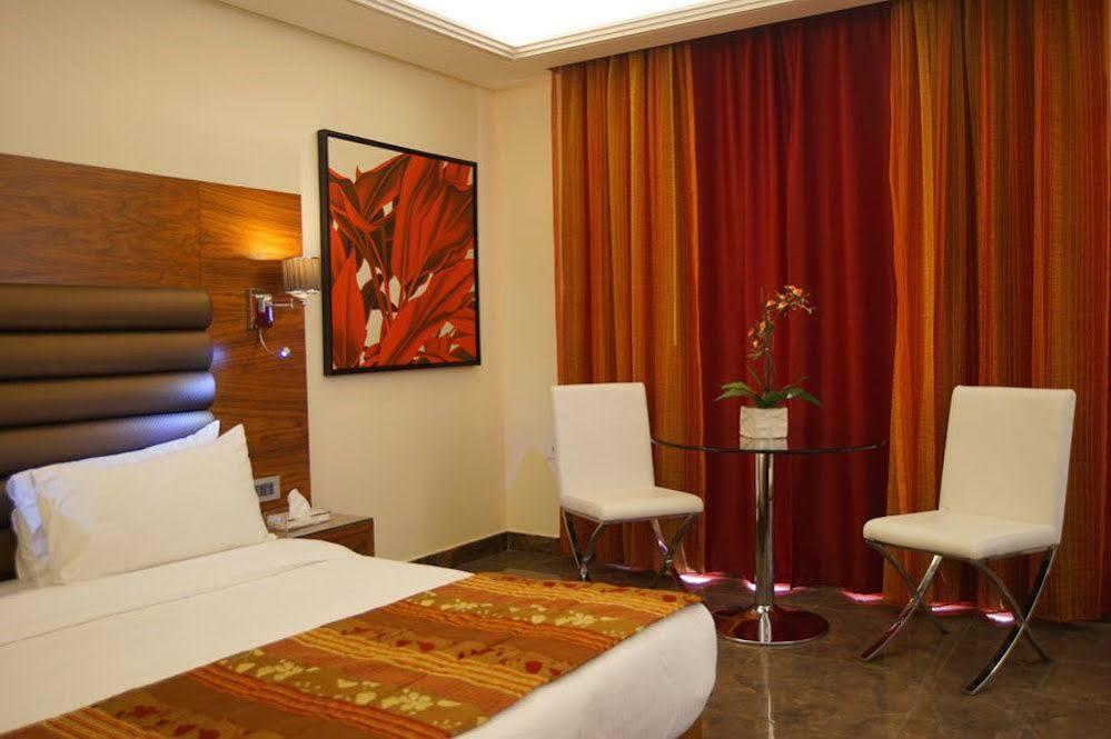 Hotel Xperience Джунія Екстер'єр фото