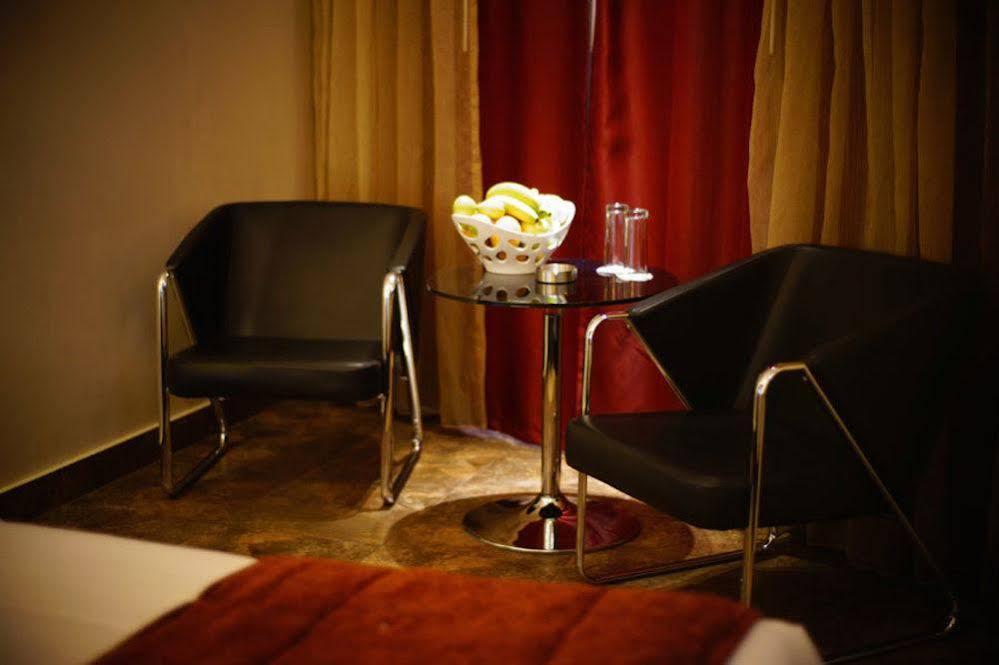 Hotel Xperience Джунія Екстер'єр фото