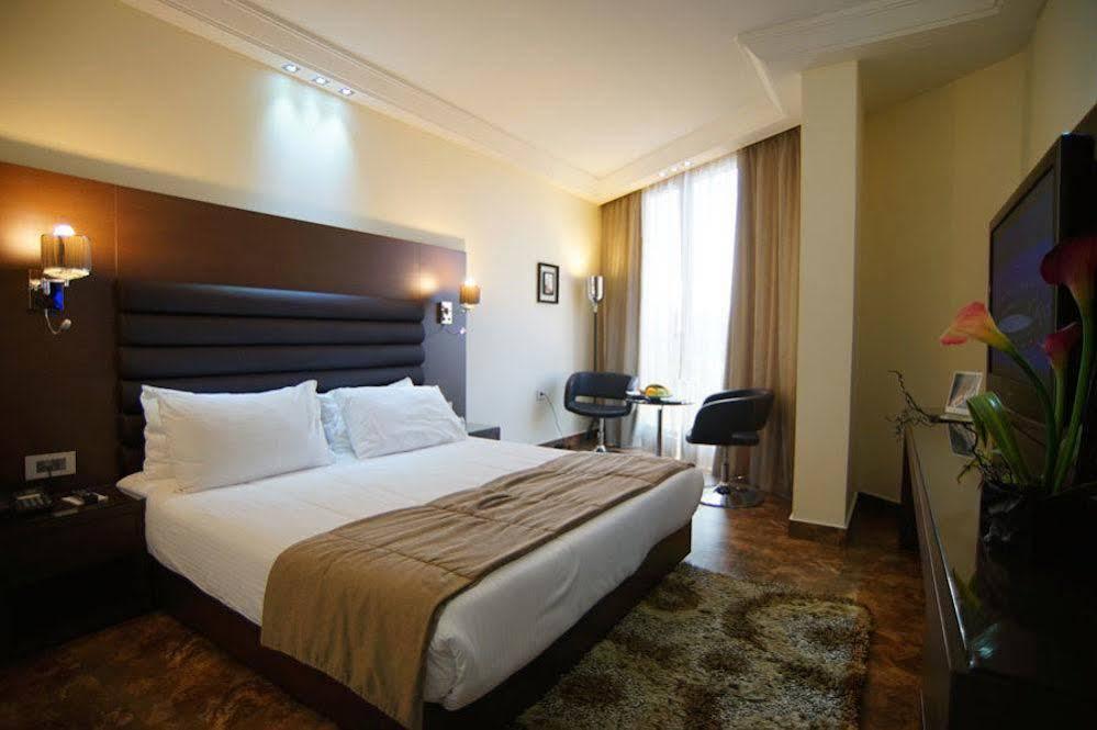 Hotel Xperience Джунія Екстер'єр фото
