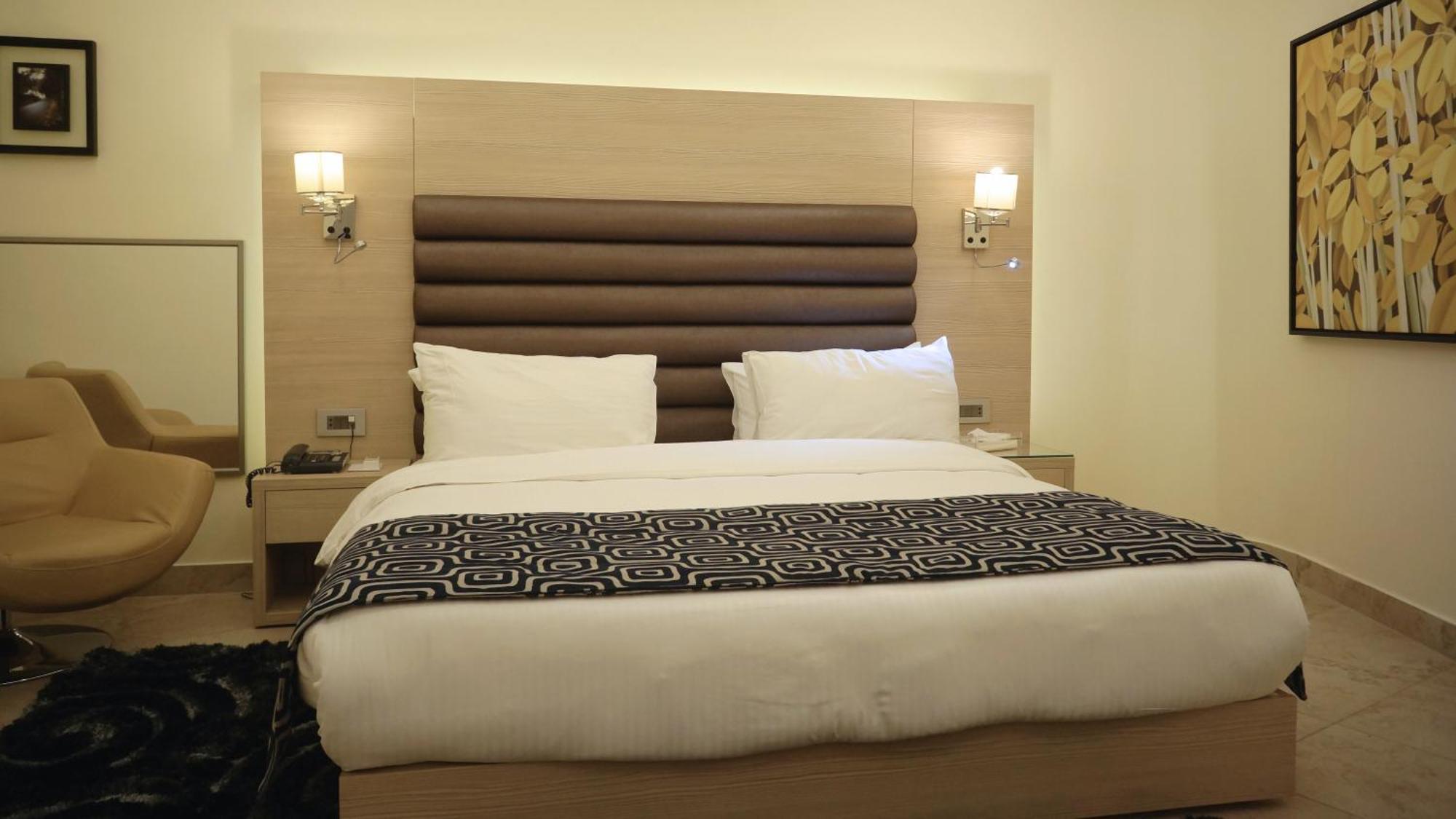 Hotel Xperience Джунія Екстер'єр фото