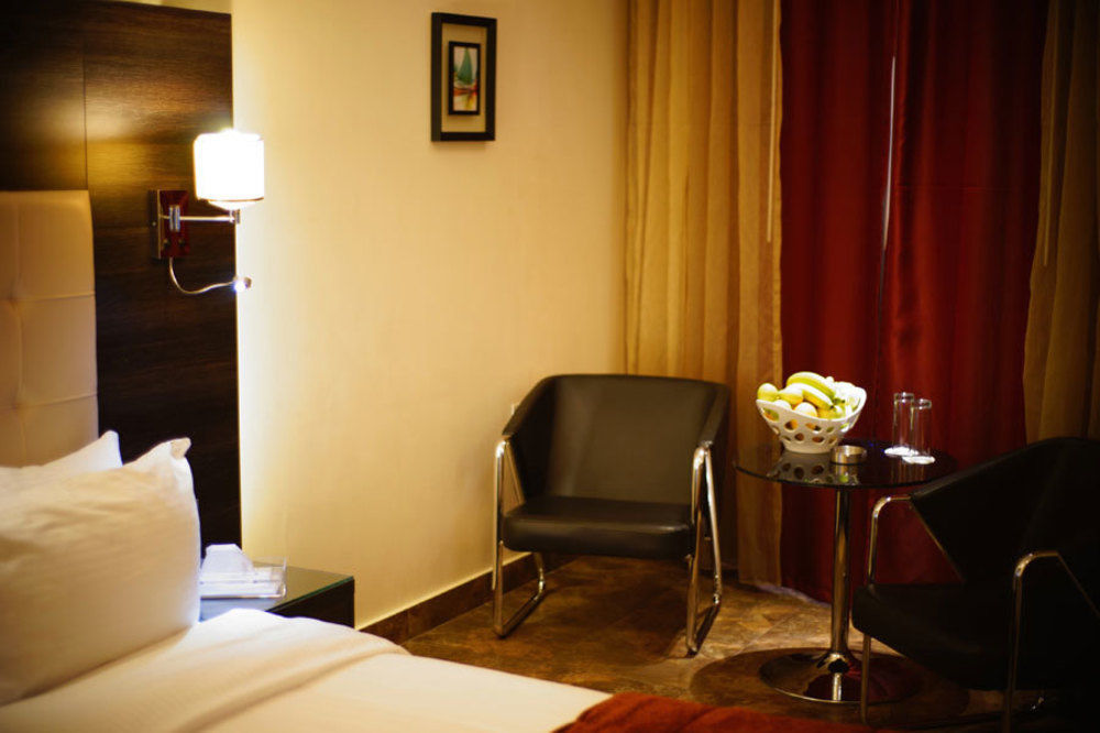 Hotel Xperience Джунія Екстер'єр фото